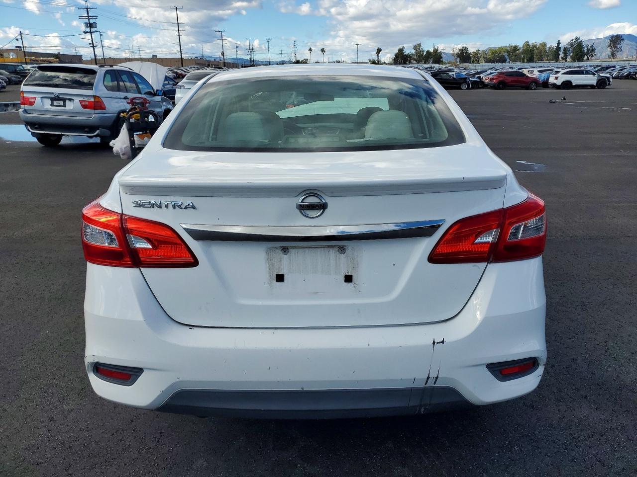 Nissan Sentra S