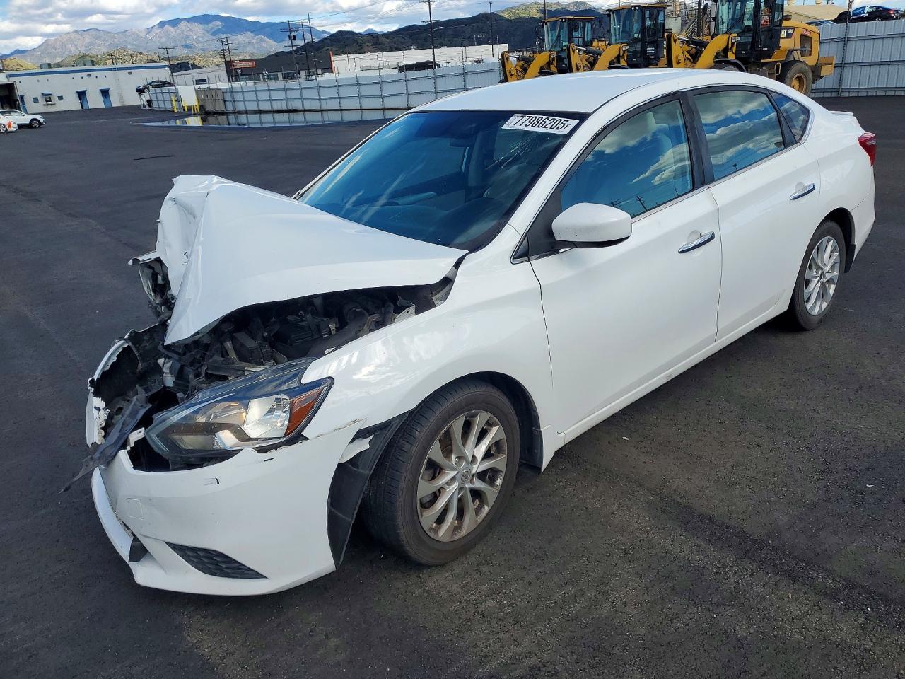 Salvage Nissan Sentra Image