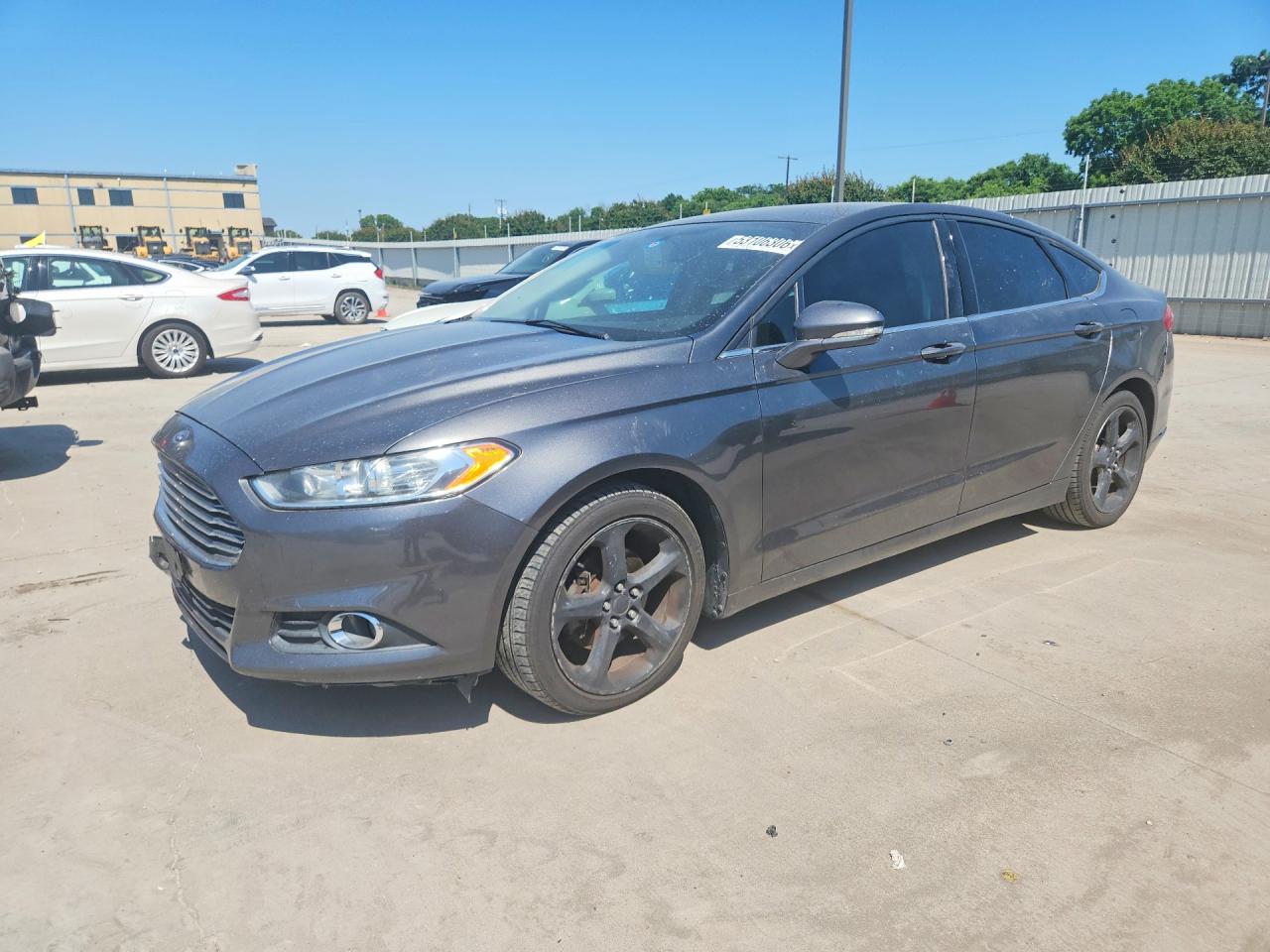 Salvage Ford Fusion Image