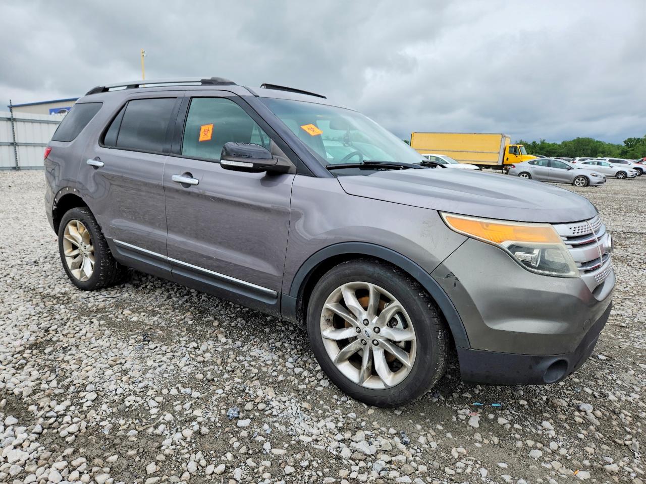 Ford Explorer Xlt