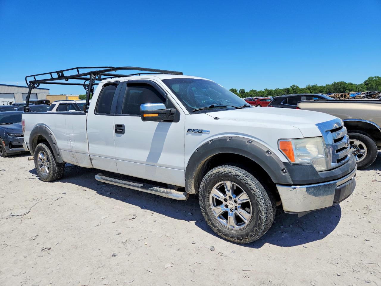 Ford F-150 Super Cab