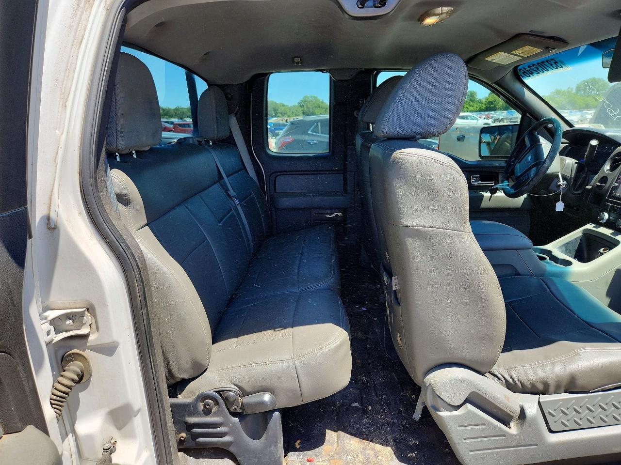 Ford F-150 Super Cab