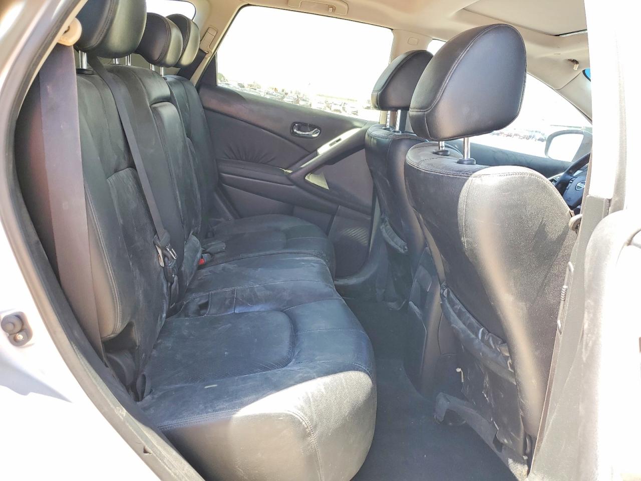Nissan Murano S