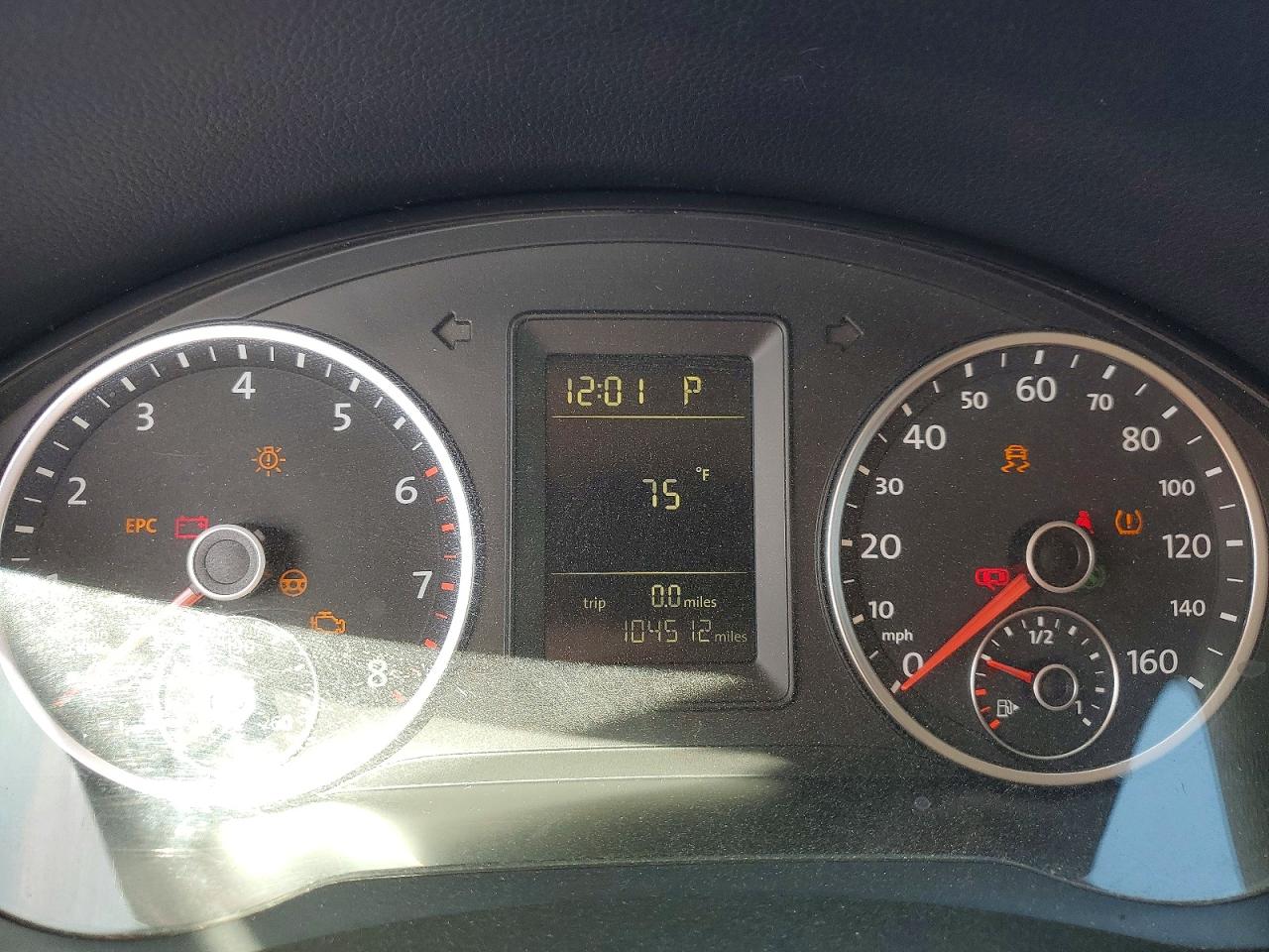 Volkswagen Tiguan S