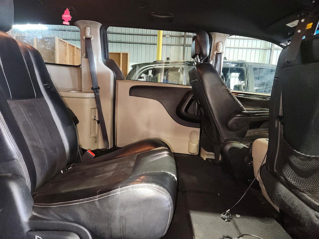 Dodge Caravan Sxt