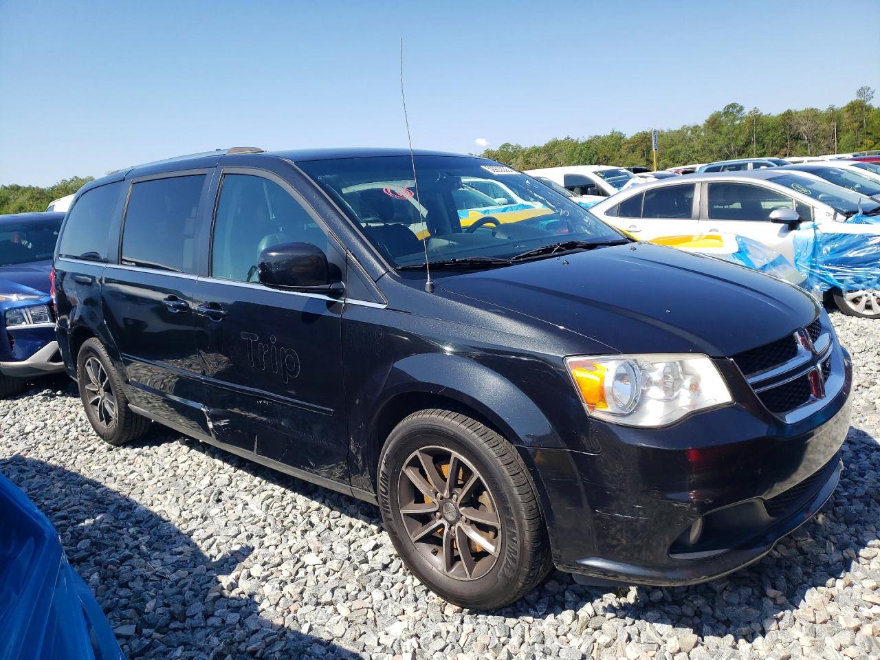 Dodge Caravan Sxt