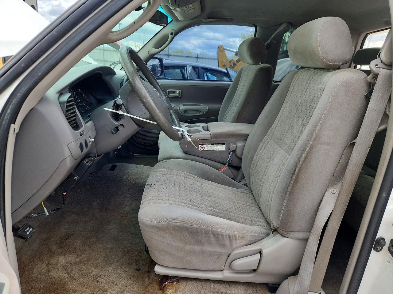 Toyota Tundra Access Cab Sr5