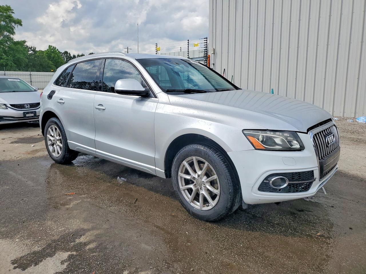 Audi Q5 Premium Plus