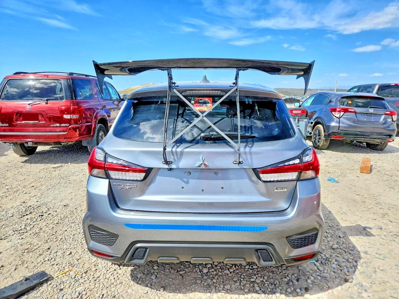 Mitsubishi Outlander S