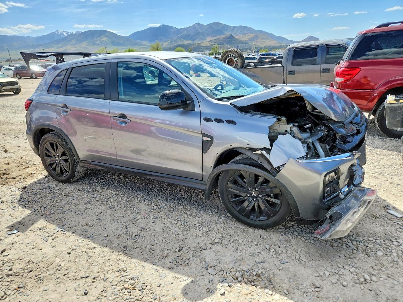 Mitsubishi Outlander S