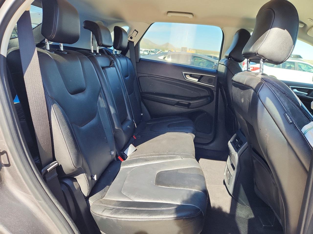 Ford Edge Titanium