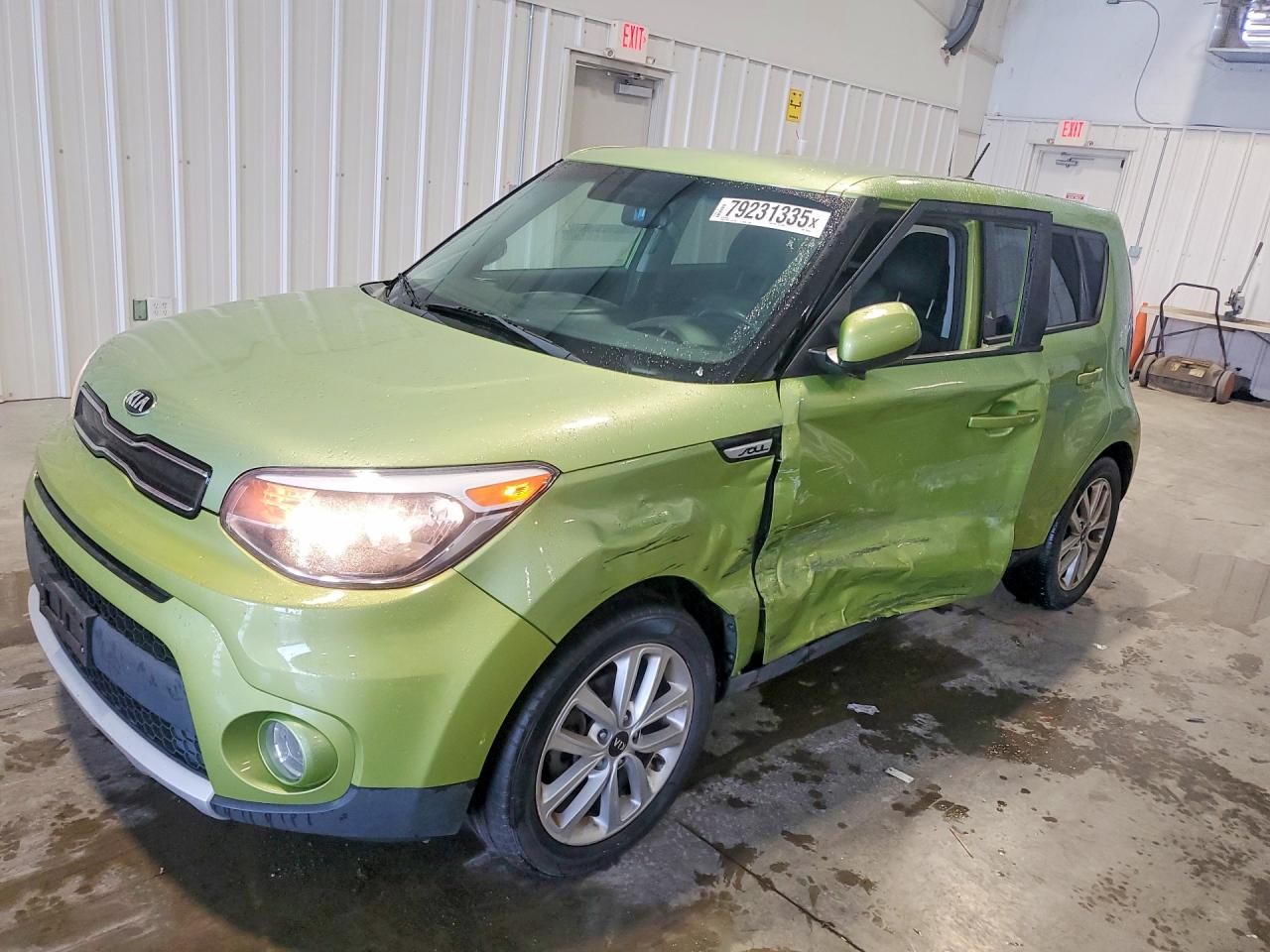 Salvage Kia Soul Image