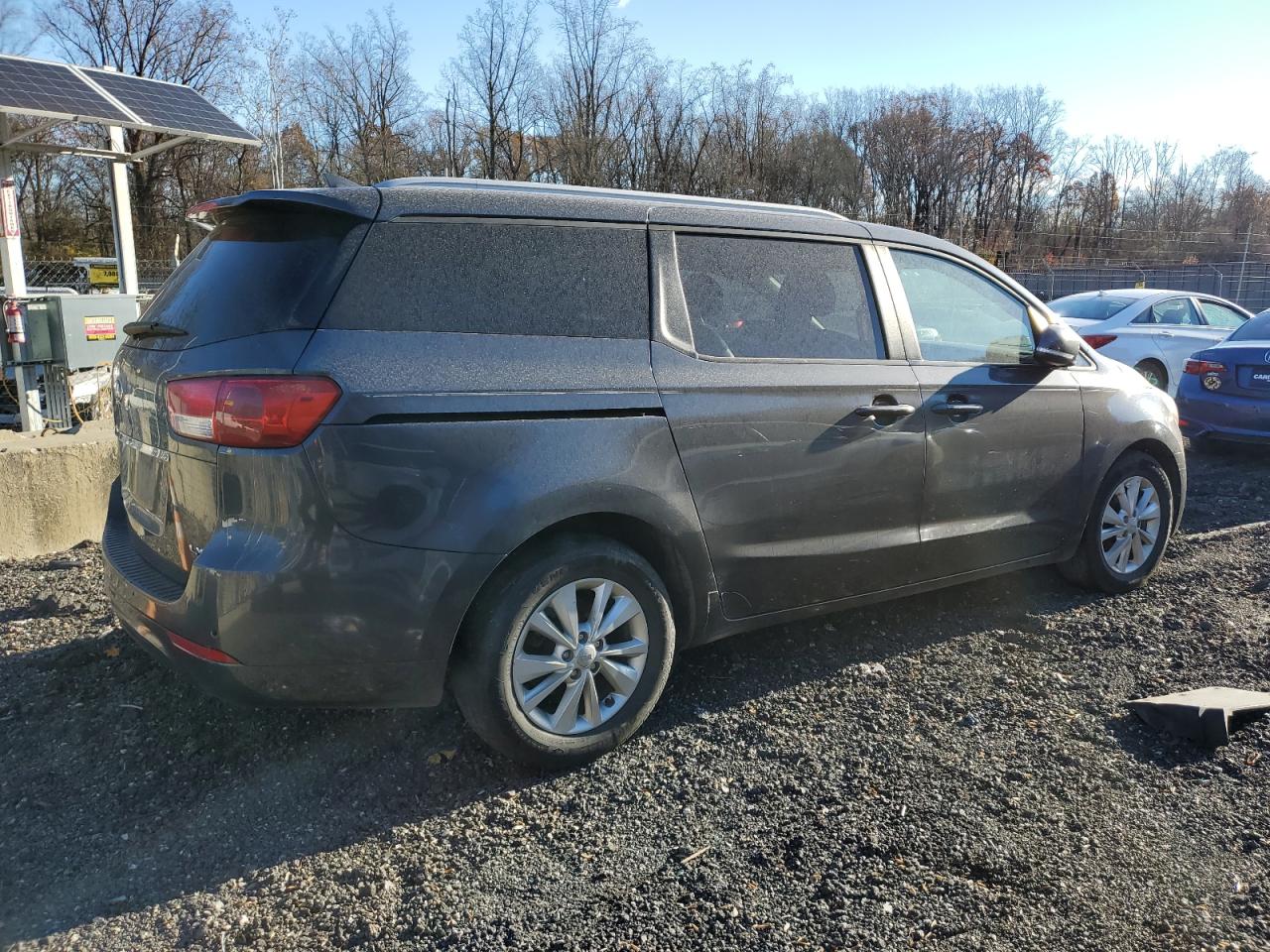 Kia Sedona Lx
