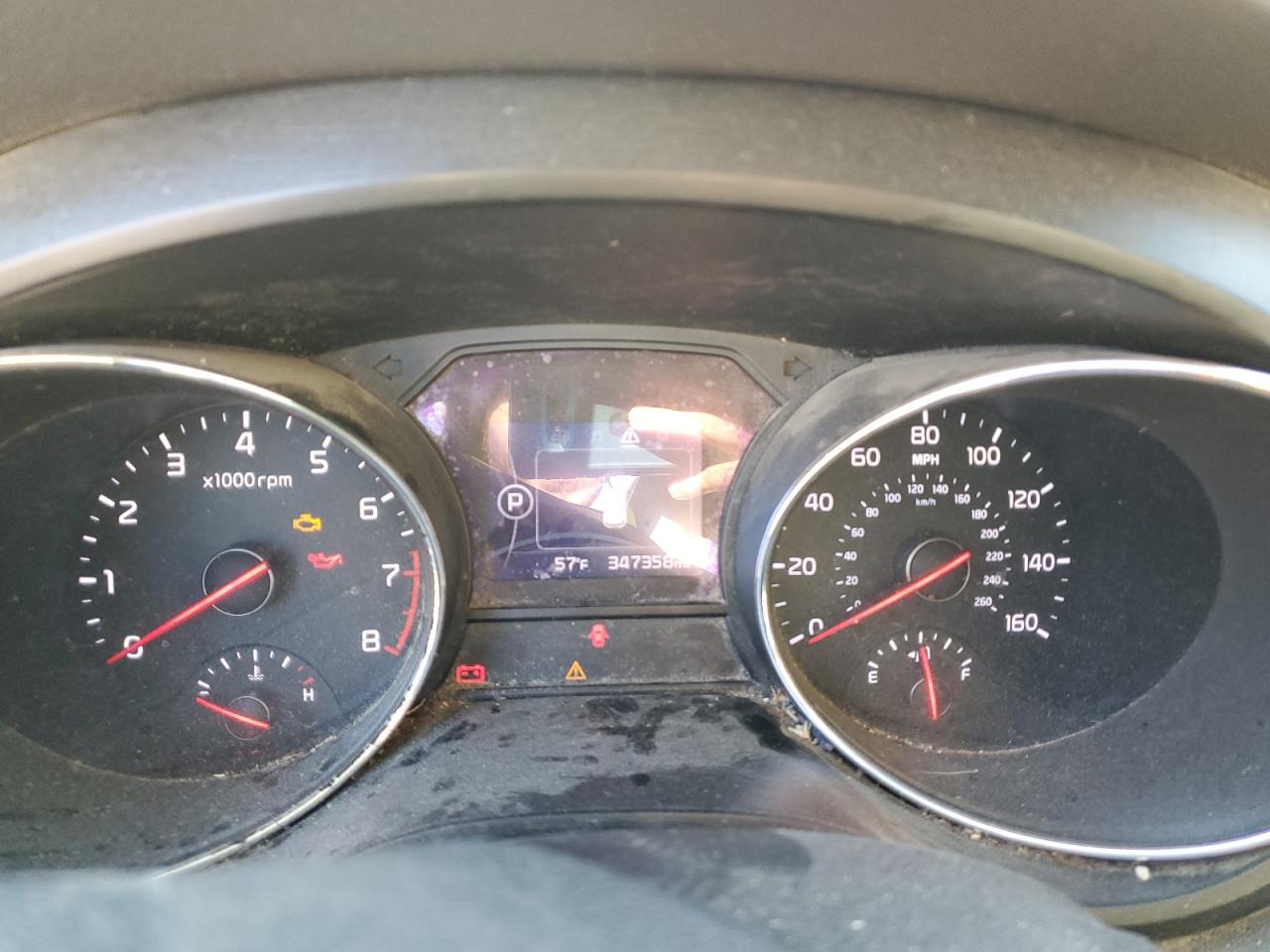 Kia Sedona Lx