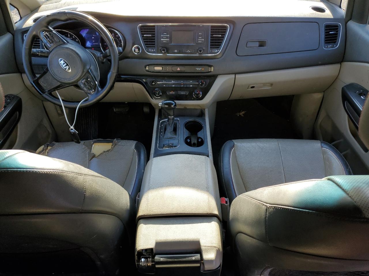 Kia Sedona Lx