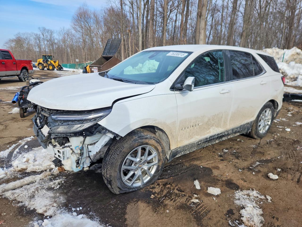 Salvage Chevrolet Equinox Image
