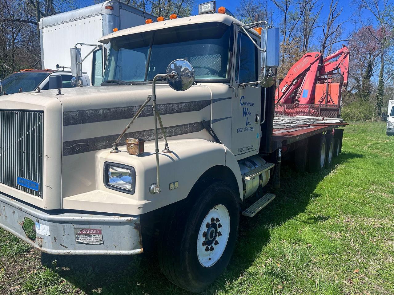 White Gmc Conventional Wg