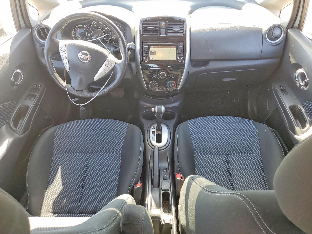 Nissan Versa S