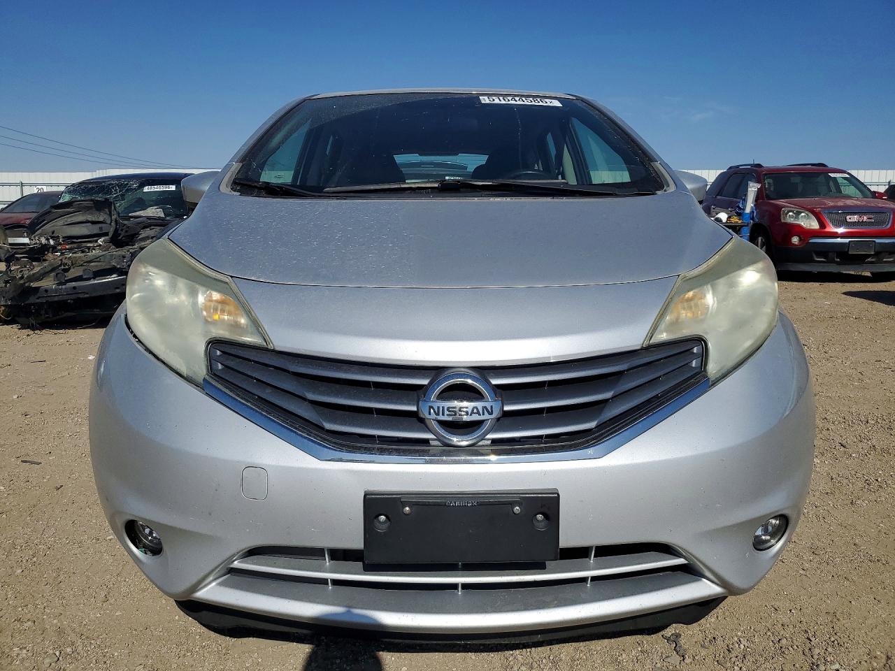 Nissan Versa S