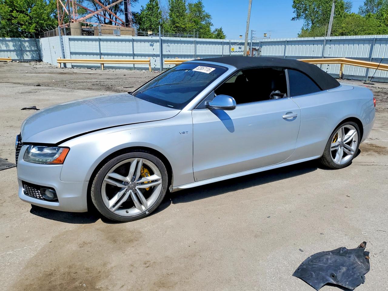 Salvage Audi S5 Image