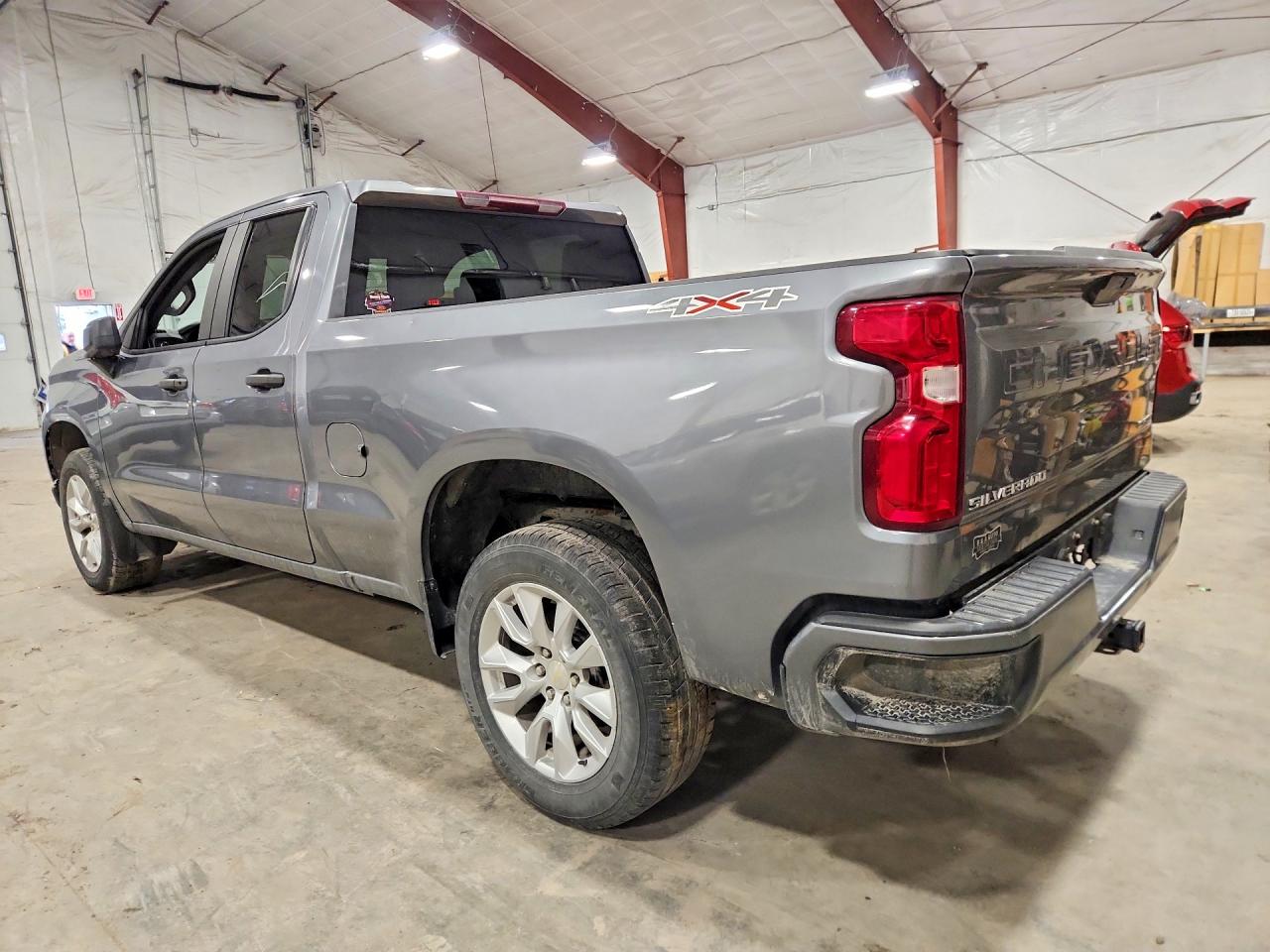 Chevrolet Silverado K1500 Custom
