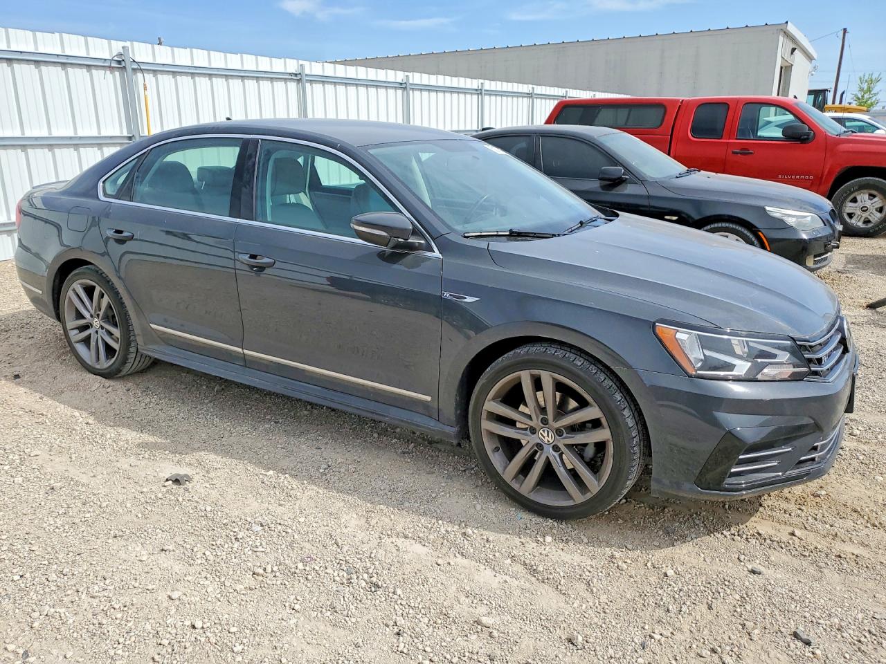 Volkswagen Passat R-line