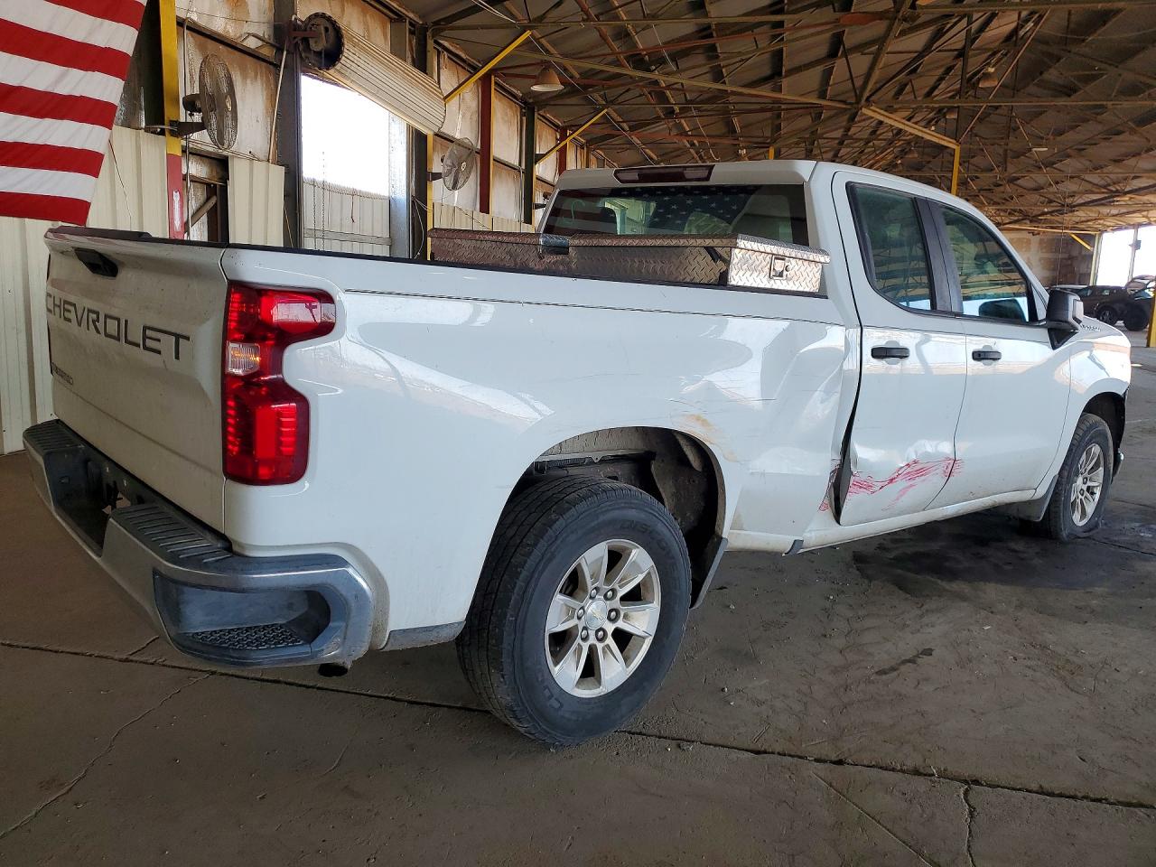 Chevrolet Silverado C1500