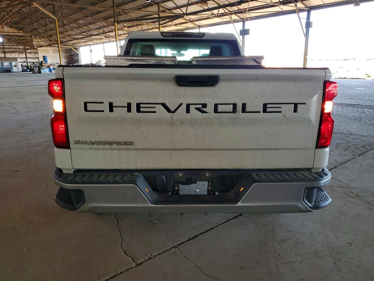 Chevrolet Silverado C1500