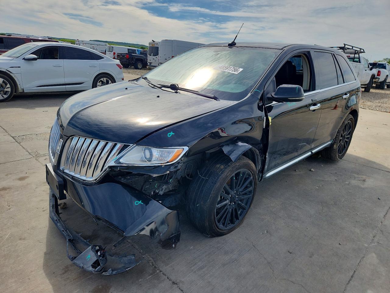 Salvage Lincoln MKX Image