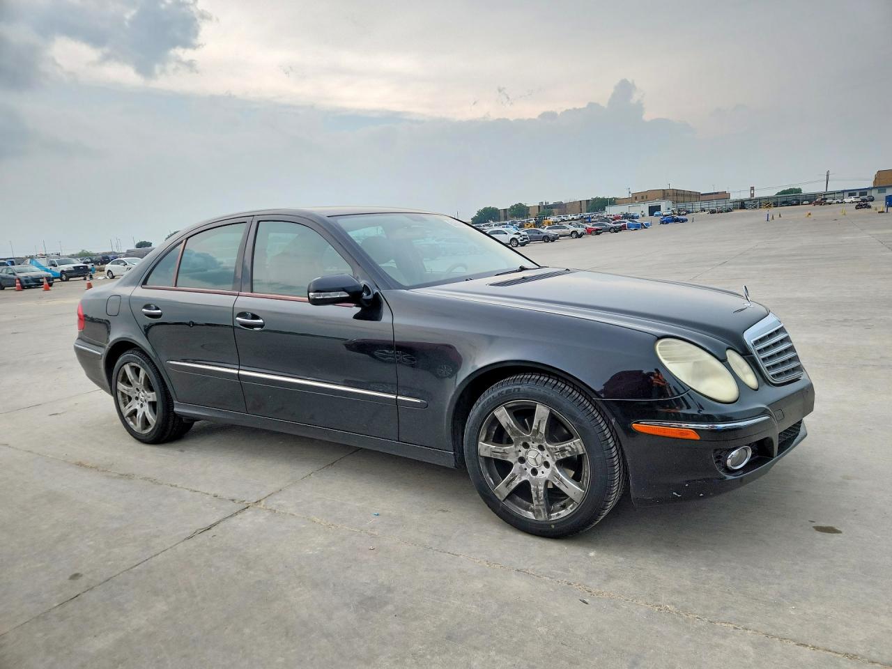 Mercedes-Benz E-Class 350