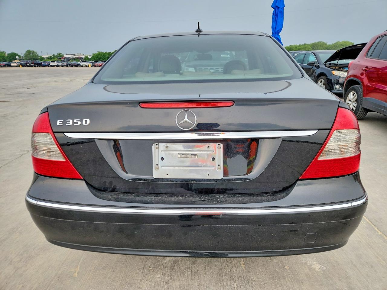 Mercedes-Benz E-Class 350