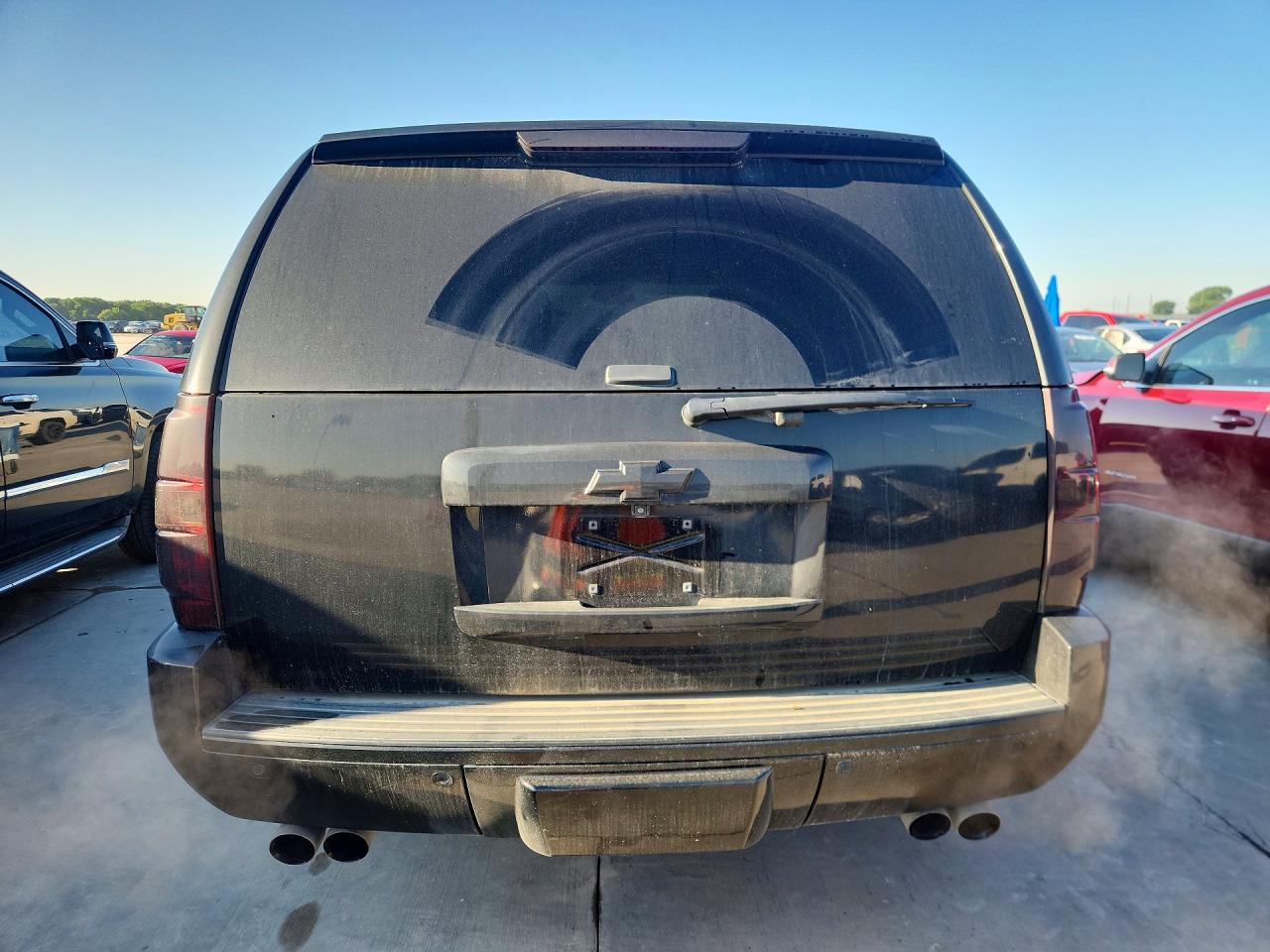 Chevrolet Suburban C1500 Ltz