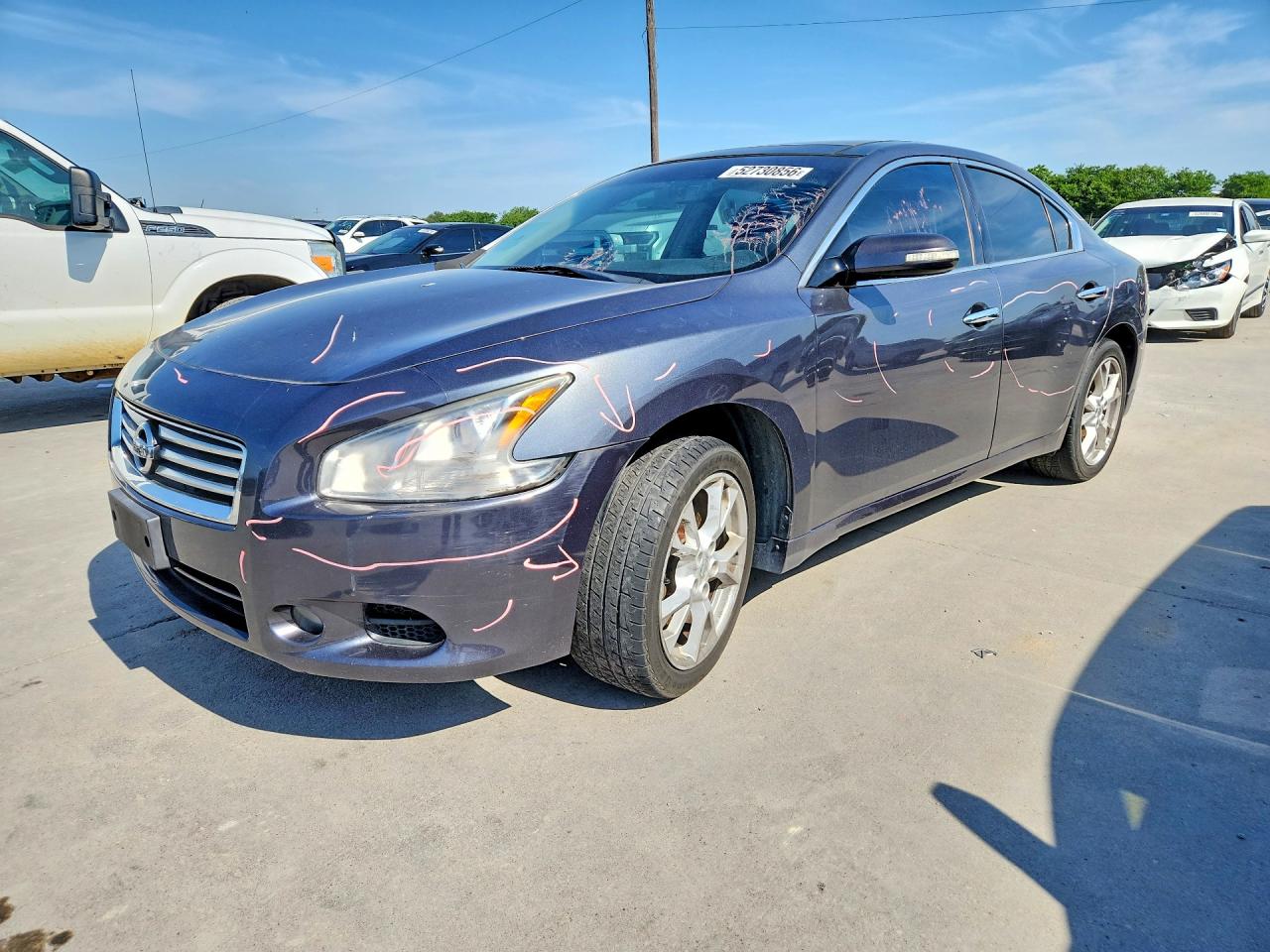 Salvage Nissan Maxima Image