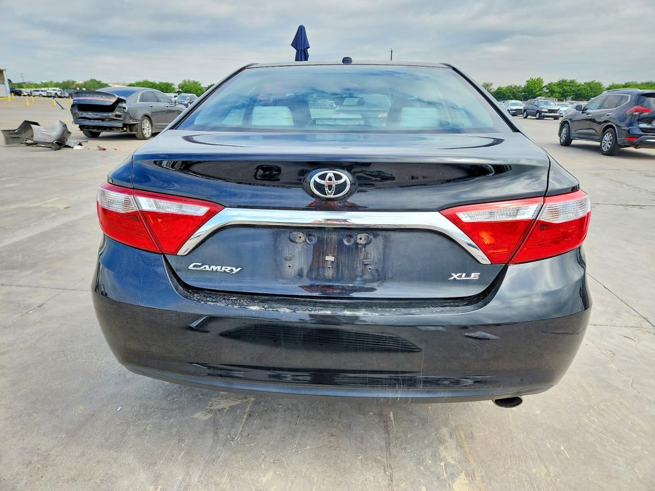 Toyota Camry Xle