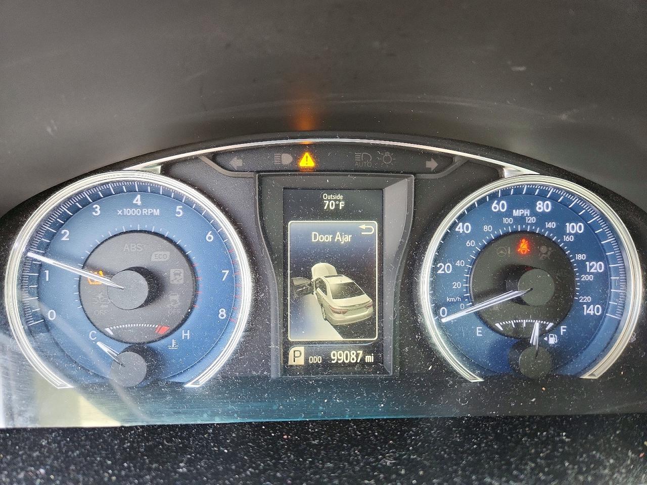 Toyota Camry Xle
