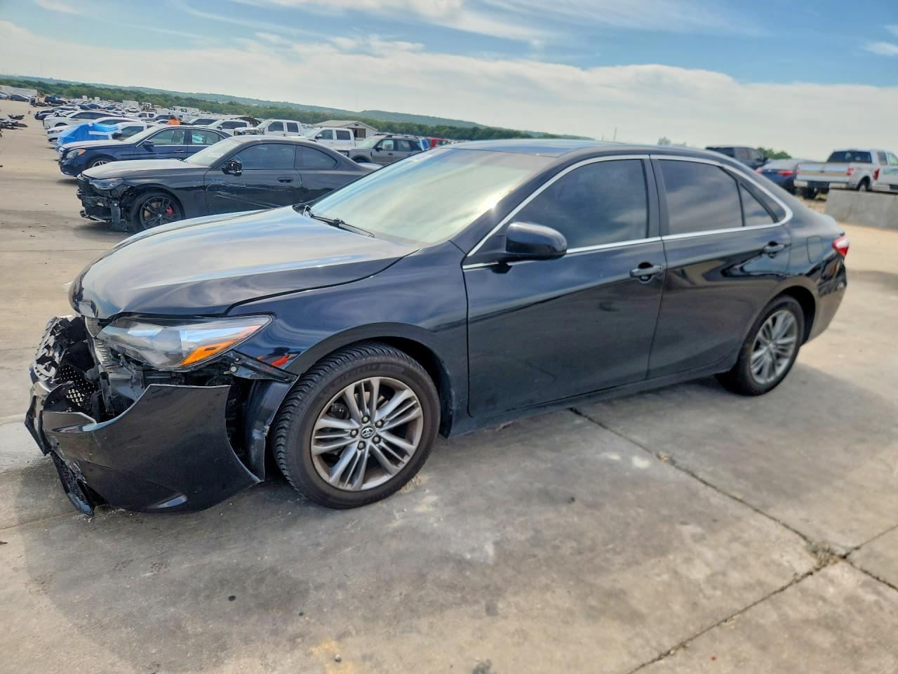 Salvage Toyota Camry Image