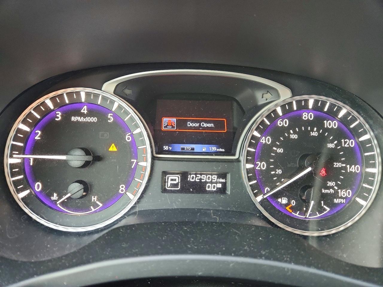 INFINITI Qx Luxe