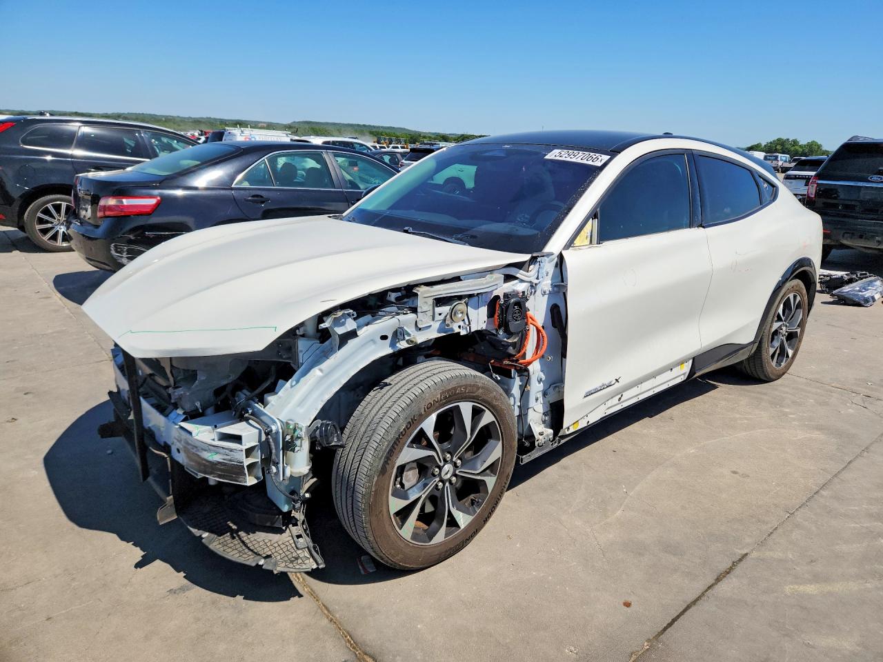 Salvage Ford Mustang Image