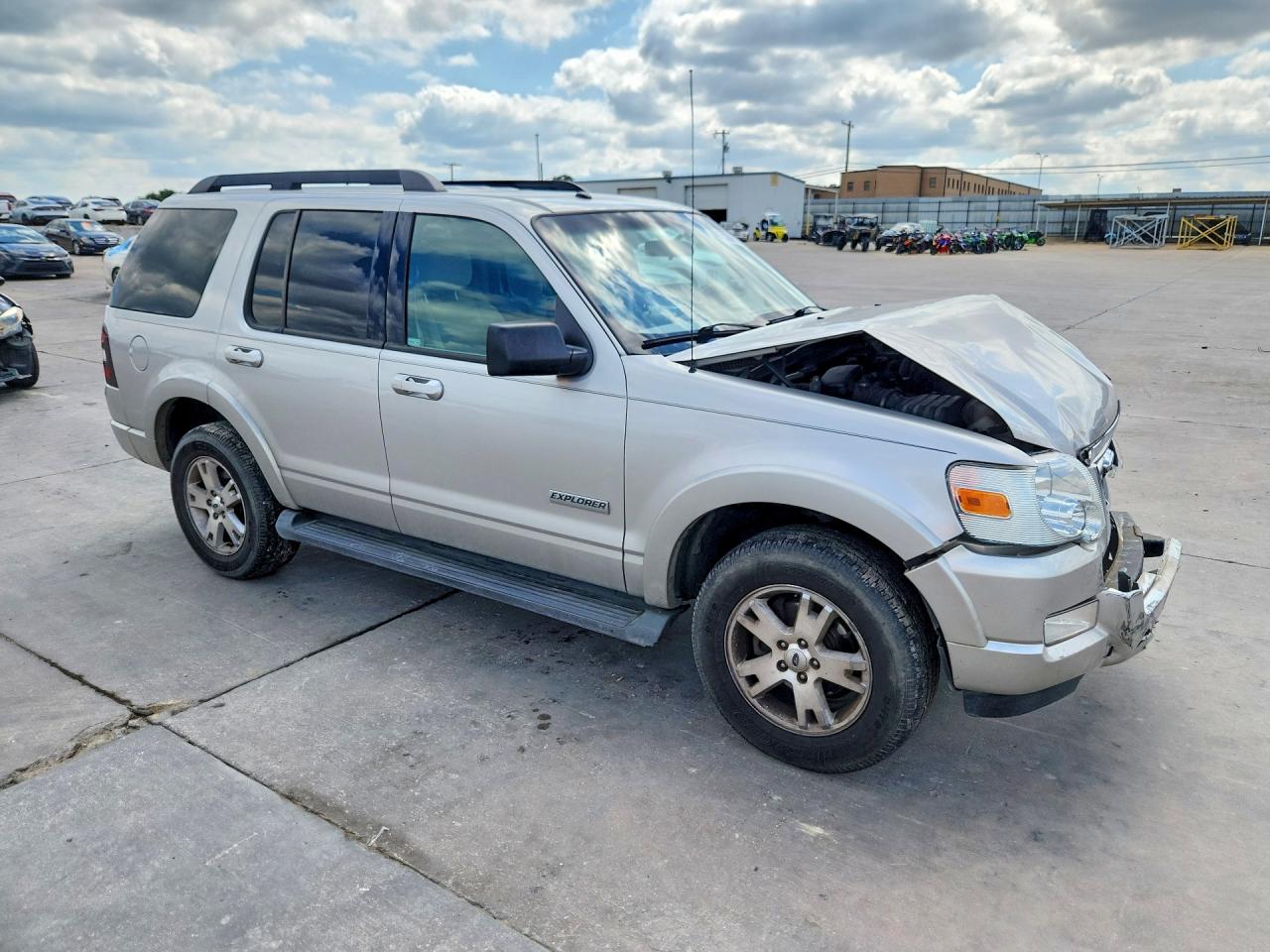 Ford Explorer Xlt