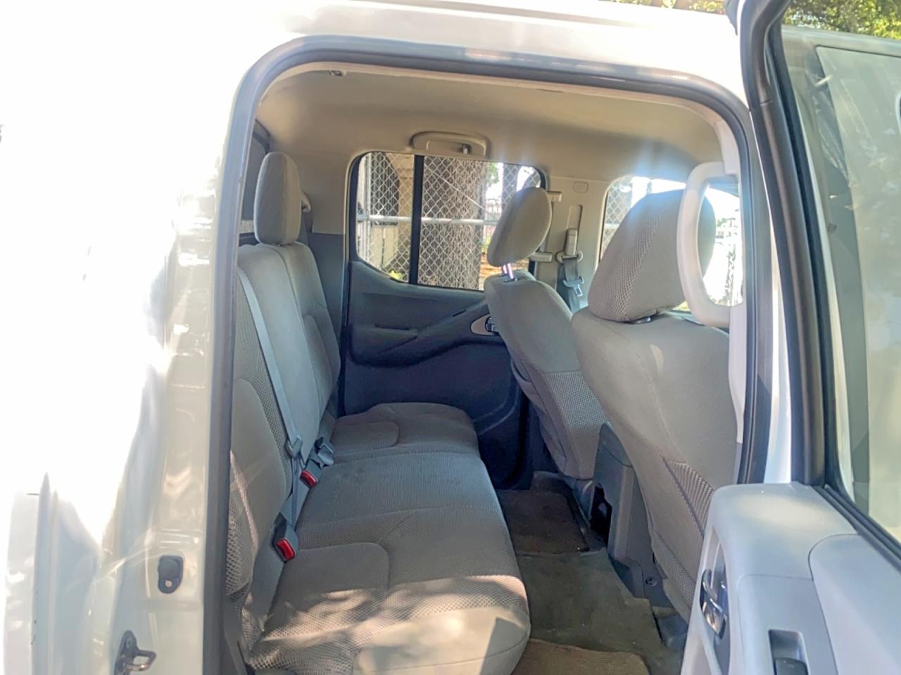 Nissan Frontier Sv