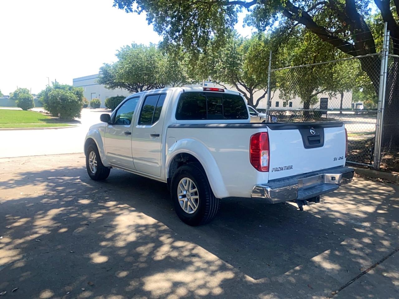 Nissan Frontier Sv