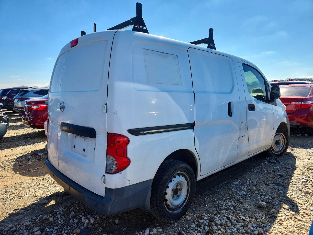 Nissan Nv