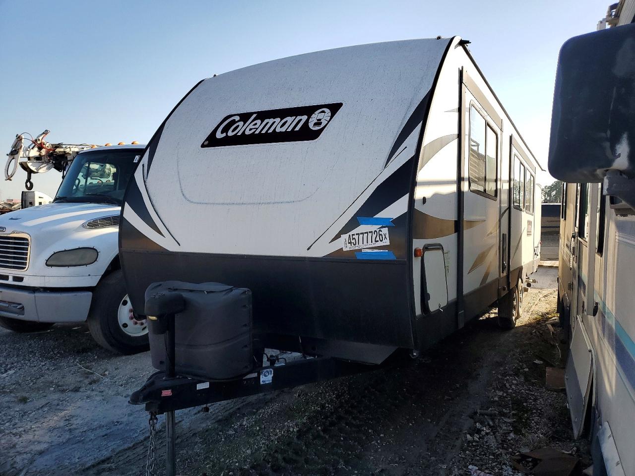Colmean Camper