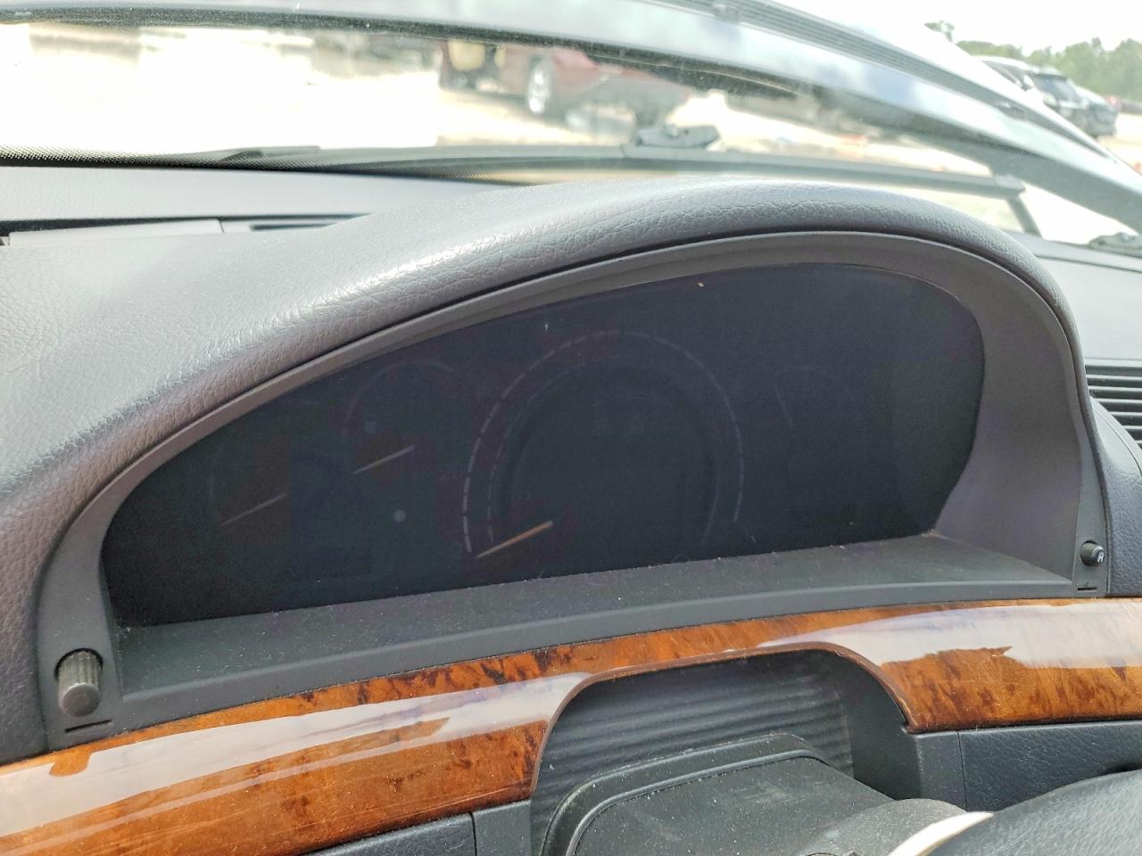 Mercedes-Benz S-Class 500