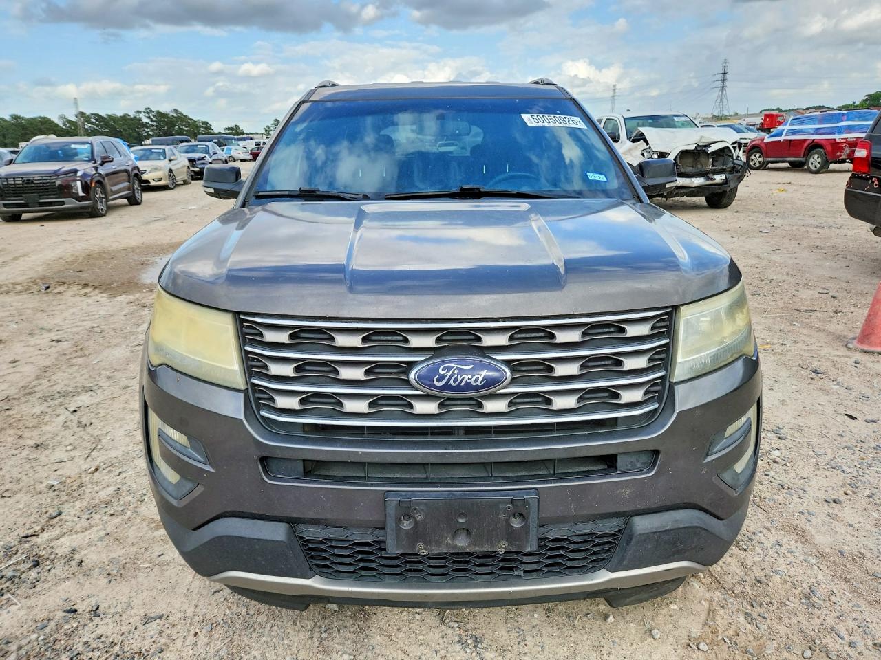 Ford Explorer Xlt