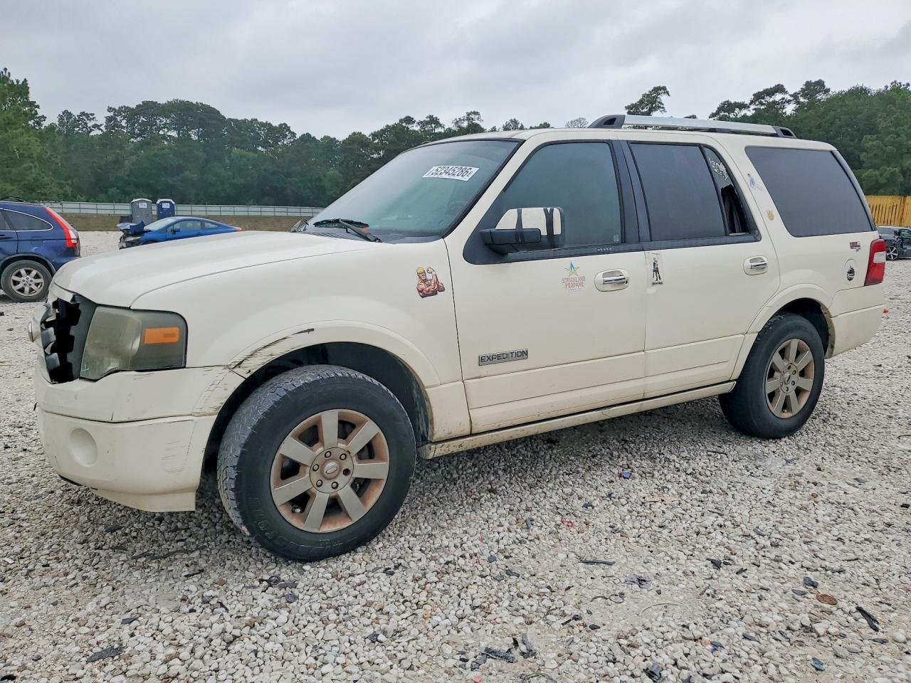 Salvage Ford Expedition Image