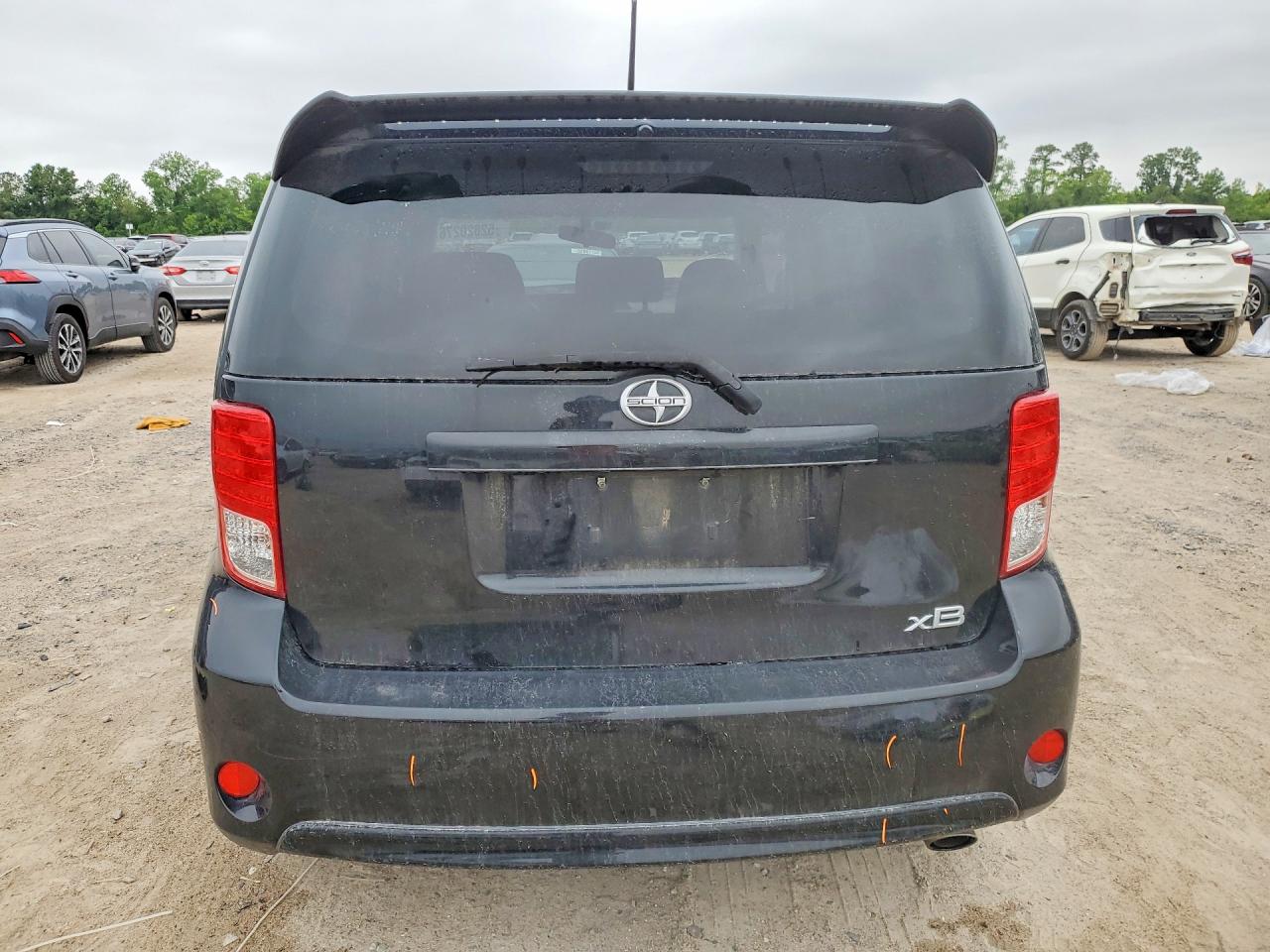 Scion xB Base