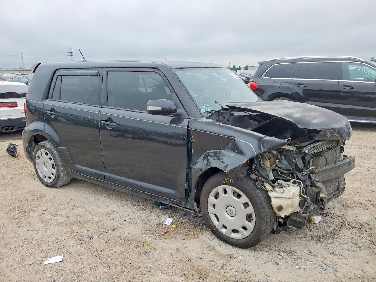 Scion xB Base