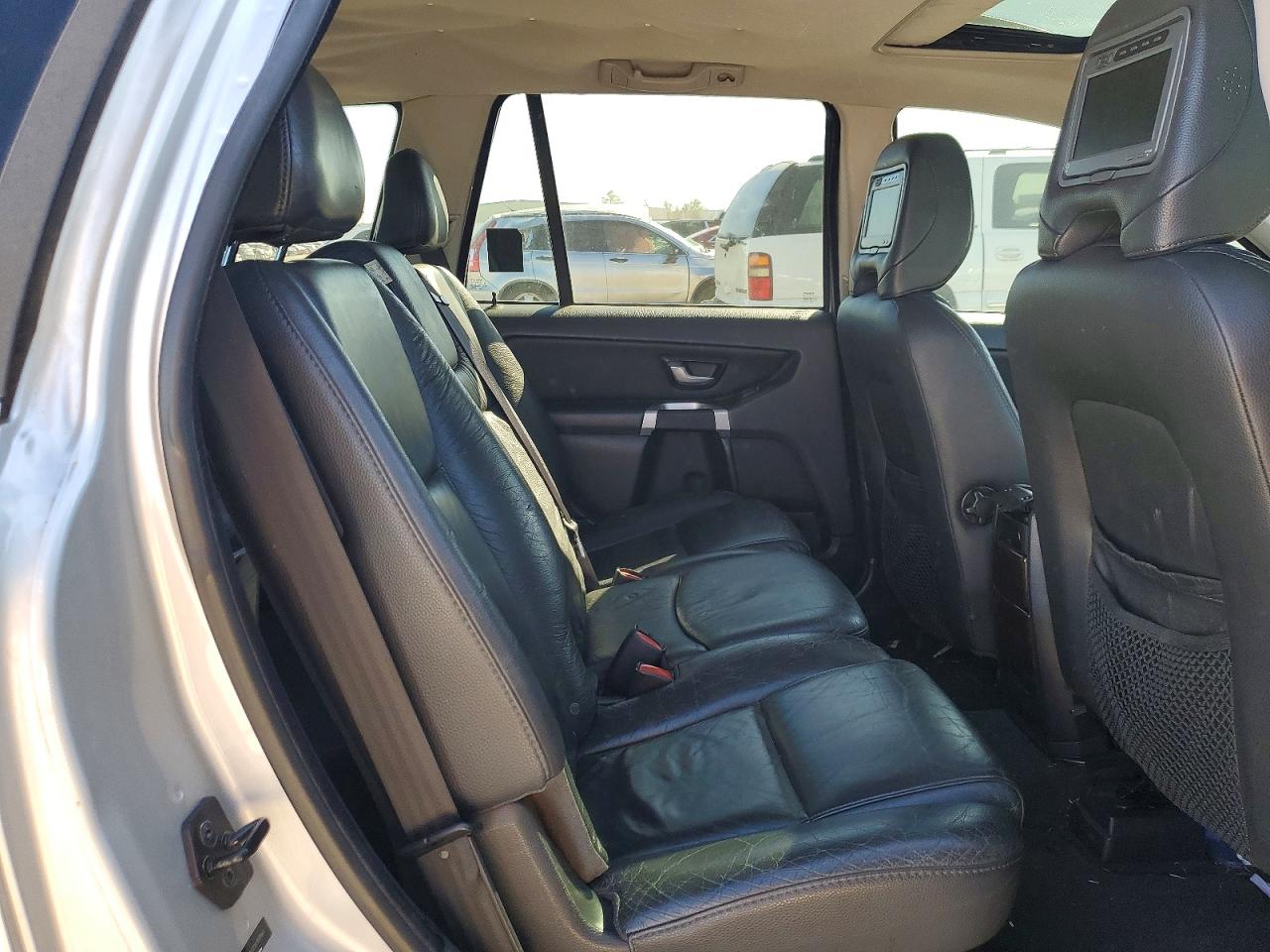 Volvo XC90 3.2
