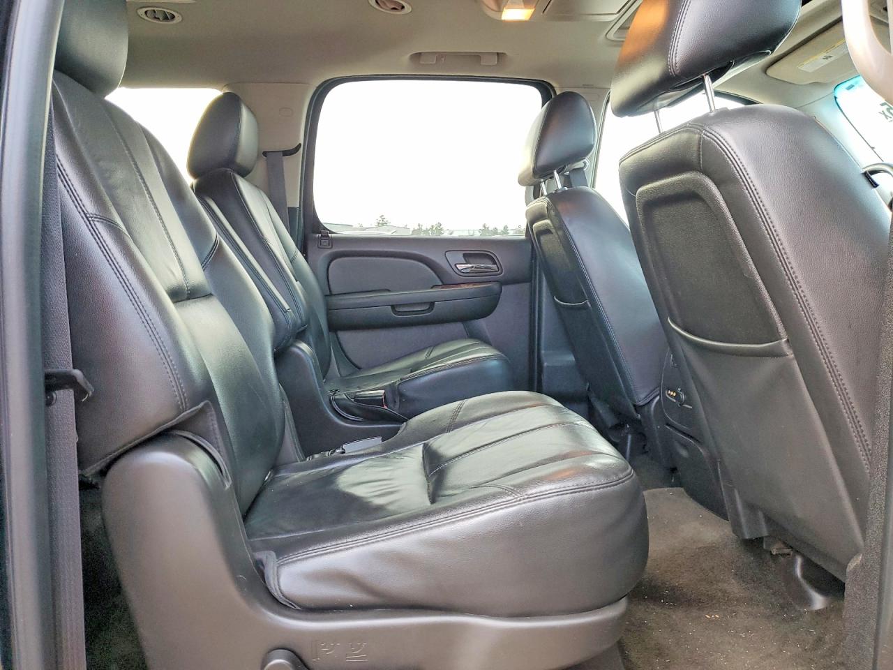 GMC Yukon C1500 Slt